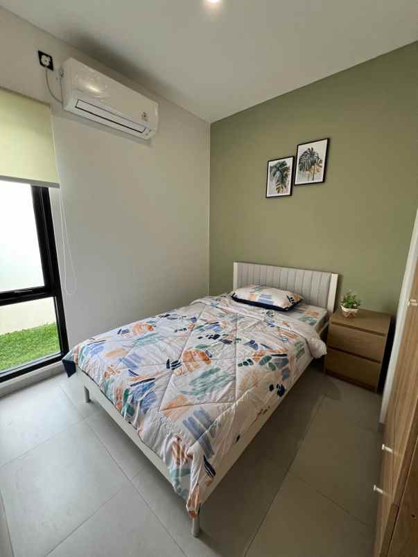 dijual rumah jl kemang pratama raya