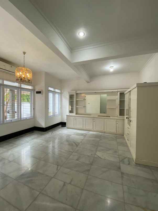 dijual rumah jl kp dukuh kramat jati