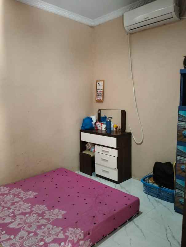 dijual rumah jl masjid pancoran mas depok