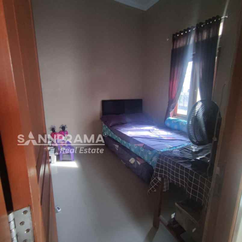 dijual rumah jl nangka