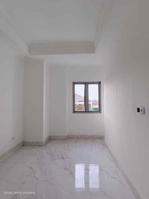 dijual rumah jl permata hijau sukabumi