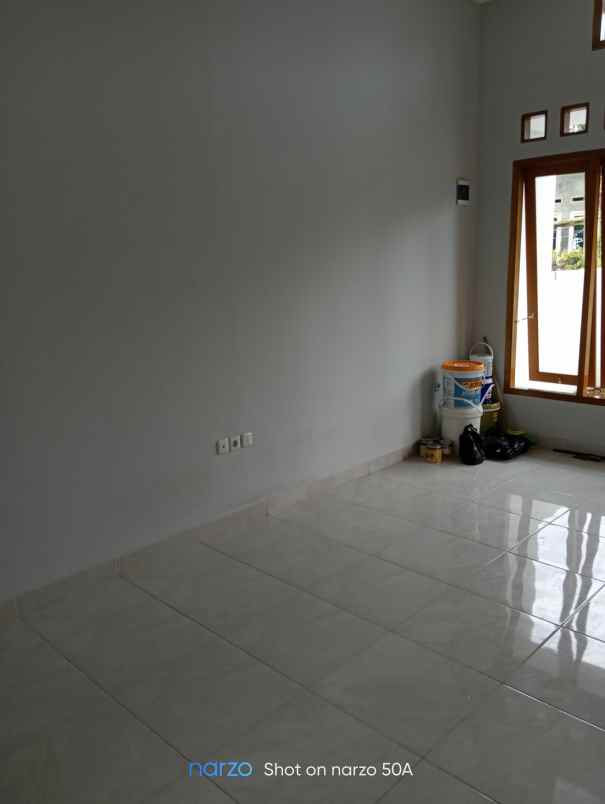 dijual rumah jl perum bilabong raya