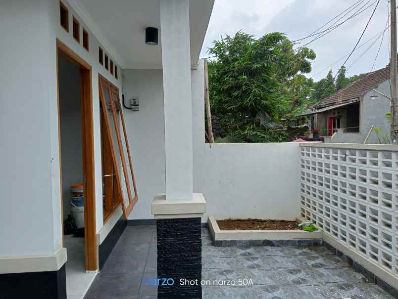 dijual rumah jl perum bilabong raya