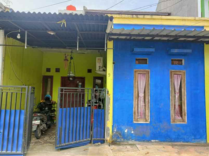 dijual rumah jl perumahan bernis