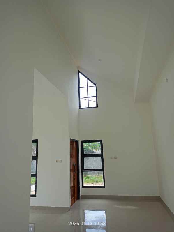 dijual rumah jl raya arco dekat duren