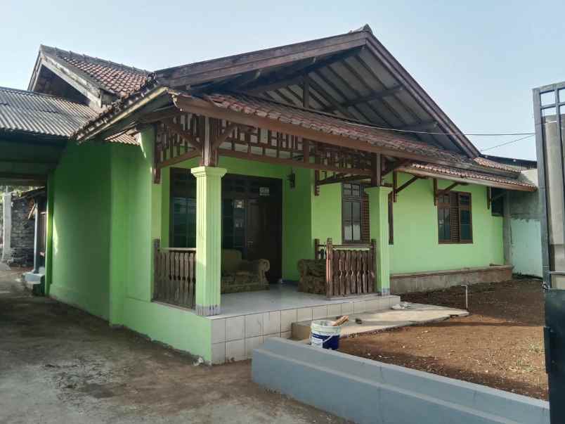 dijual rumah jl raya cianjur sukabumi jawa barat
