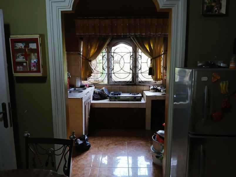 dijual rumah jl tengkubey