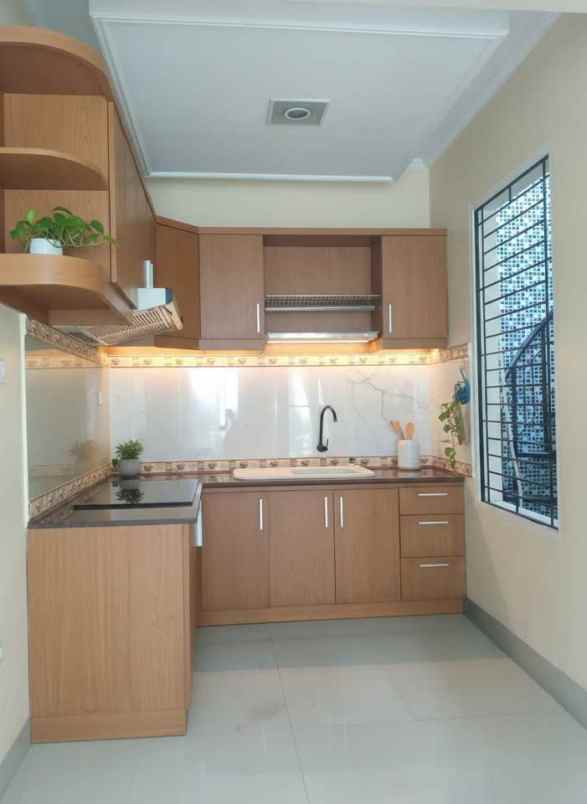 dijual rumah jl ters gegerkalong hilir