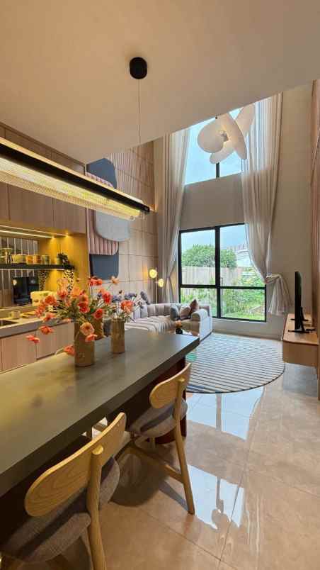 dijual rumah jl transyogi cibubur