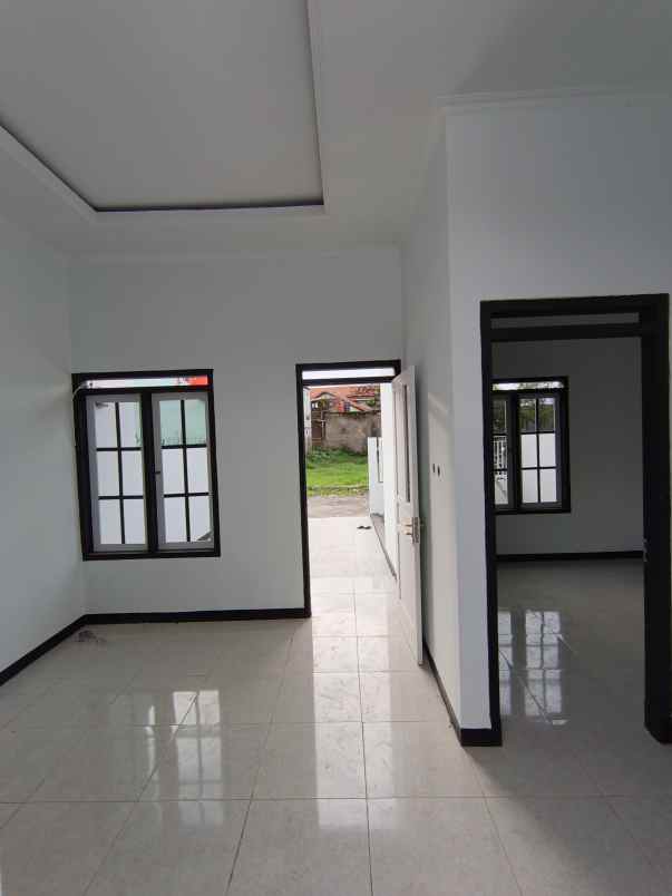 dijual rumah jln bojongwaru rancamulya