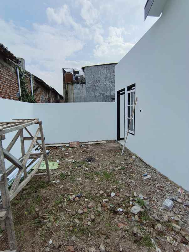 dijual rumah jln bojongwaru rancamulya
