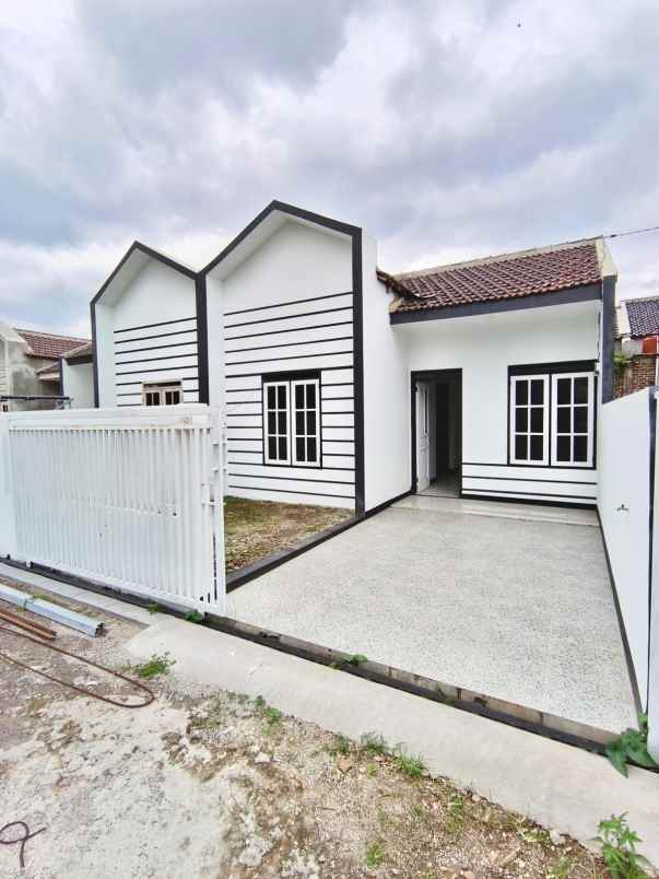 dijual rumah jln bojongwaru rancamulya
