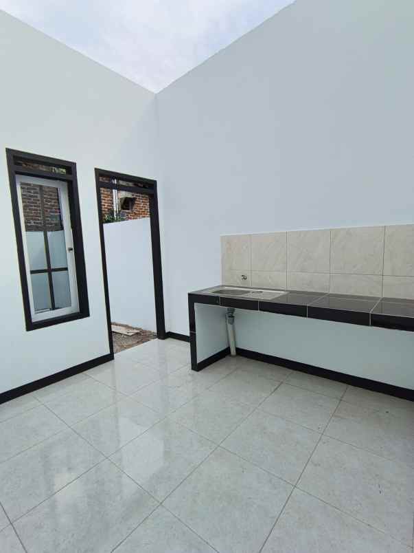 dijual rumah jln bojongwaru rancamulya