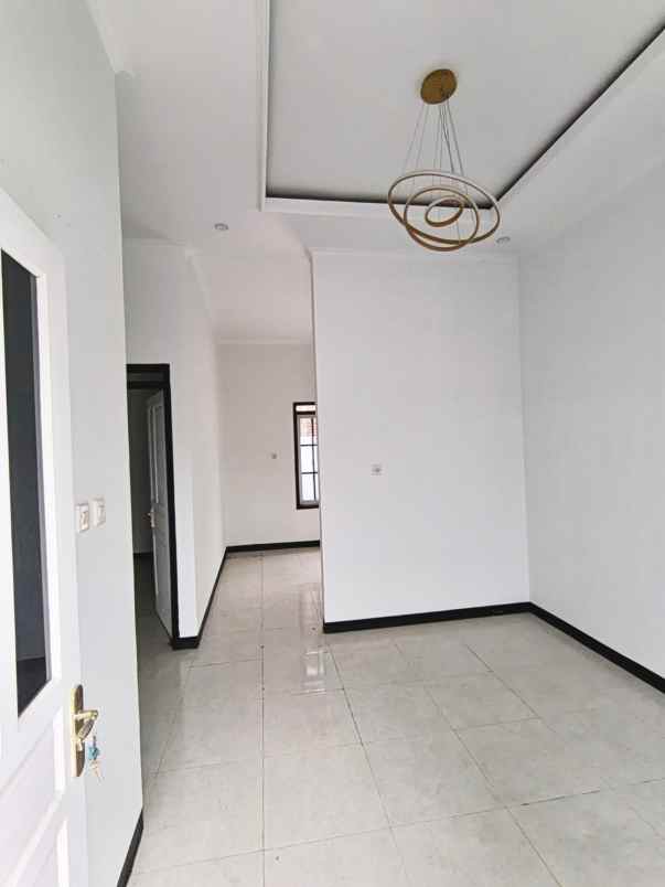 dijual rumah jln bojongwaru rancamulya