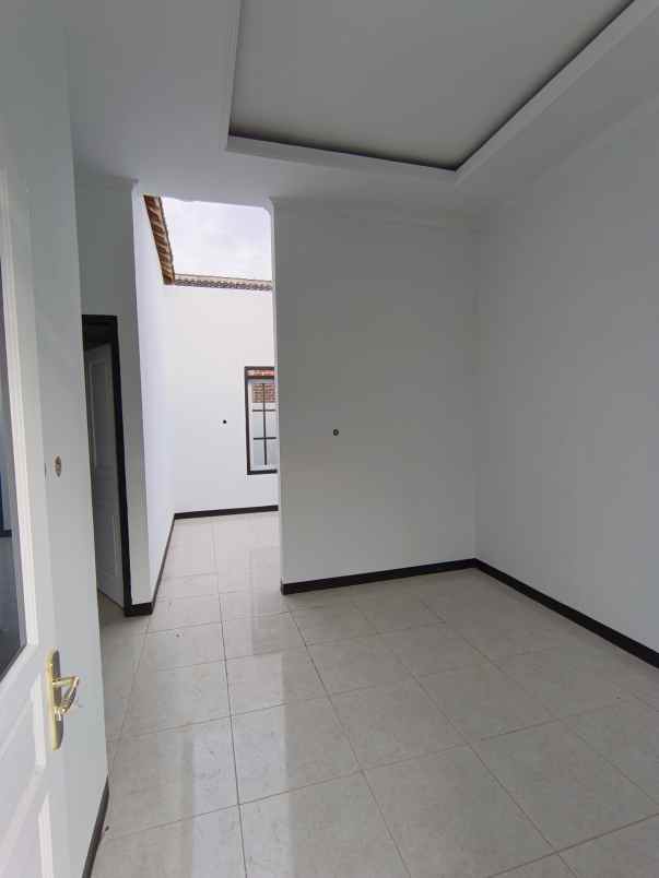 dijual rumah jln bojongwaru rancamulya