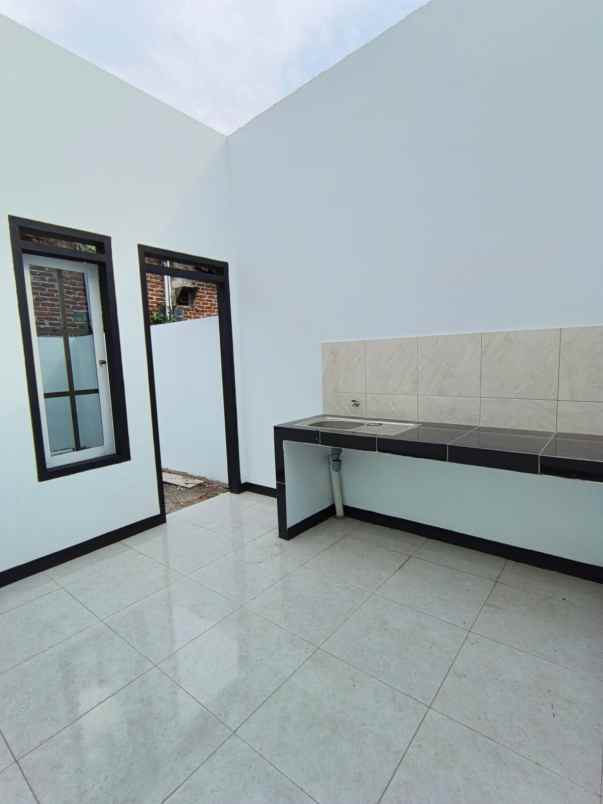 dijual rumah jln bojongwaru rancamulya