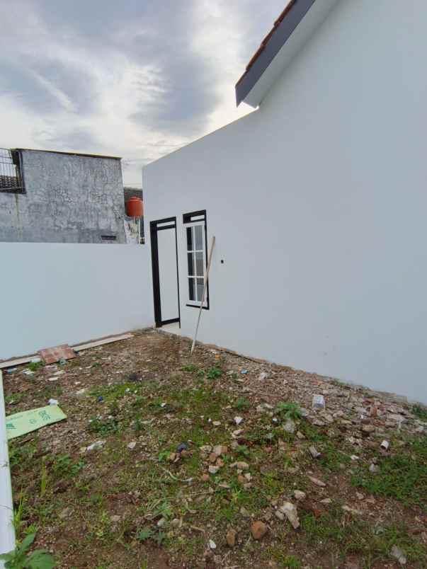 dijual rumah jln bojongwaru rancamulya