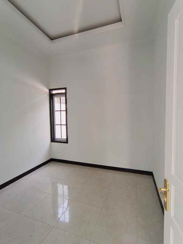 dijual rumah jln bojongwaru rancamulya