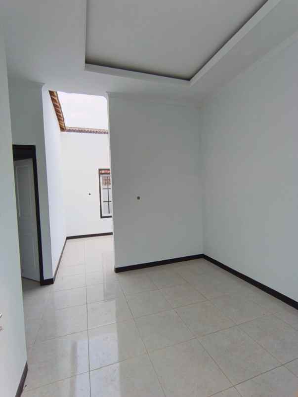 dijual rumah jln bojongwaru rancamulya