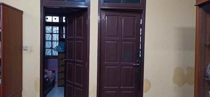 dijual rumah jln iskandar muda gang