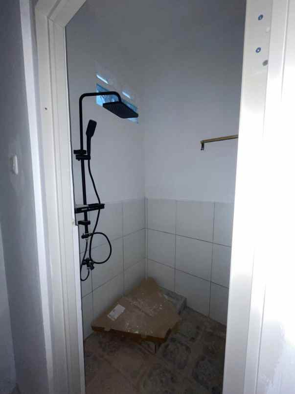 dijual rumah jln jatimekar paniisan