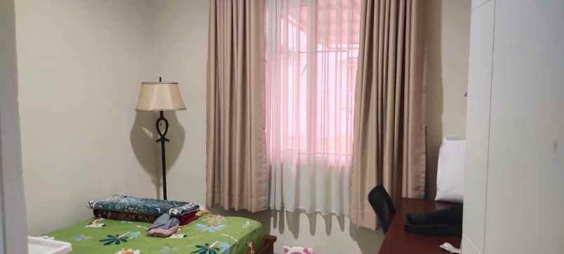 dijual rumah jln lingkar selatan