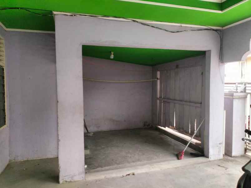 dijual rumah jln melur belakang robinson panam