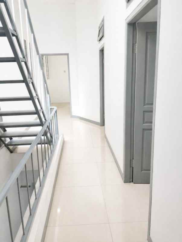 dijual rumah kampung rawa