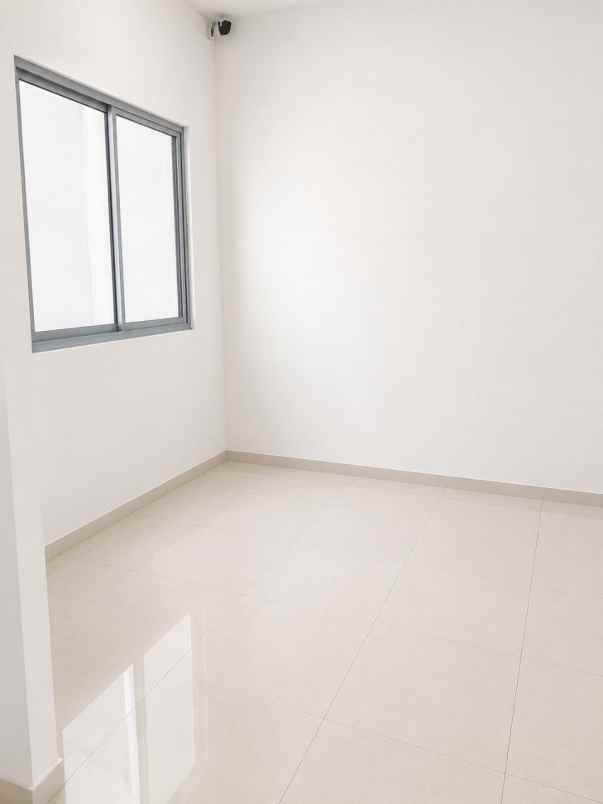 dijual rumah kampung rawa
