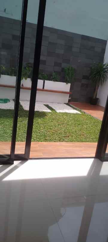 dijual rumah kavling dki pondok kelapa