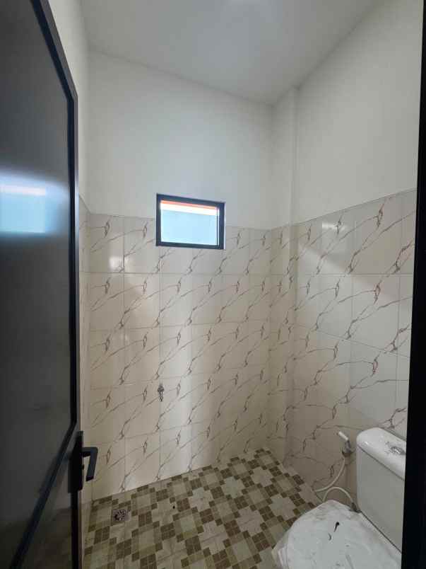 dijual rumah kayuringin raya bekasi