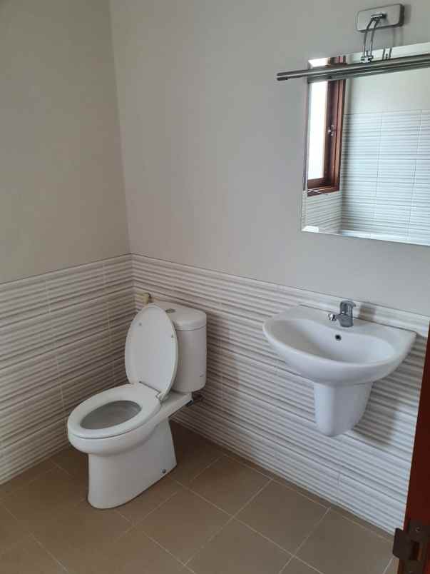 dijual rumah kebagusan ps minggu kota