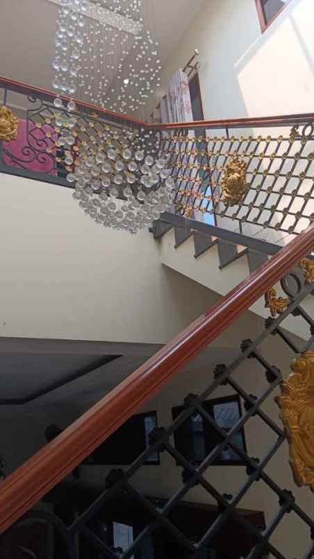 dijual rumah kebayoran lama