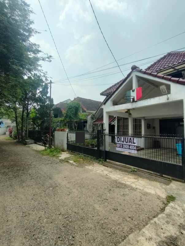 dijual rumah kec cimahi utara