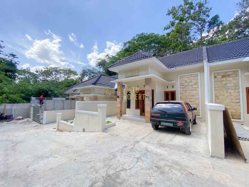 dijual rumah kec moyudan kab sleman