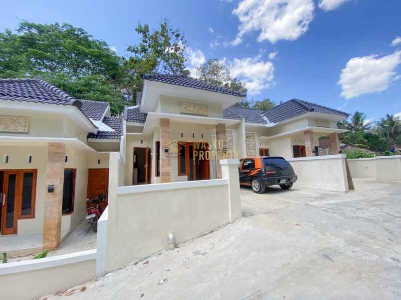 dijual rumah kec moyudan kab sleman