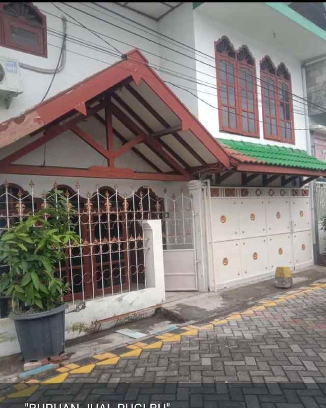 dijual rumah kedung cowek