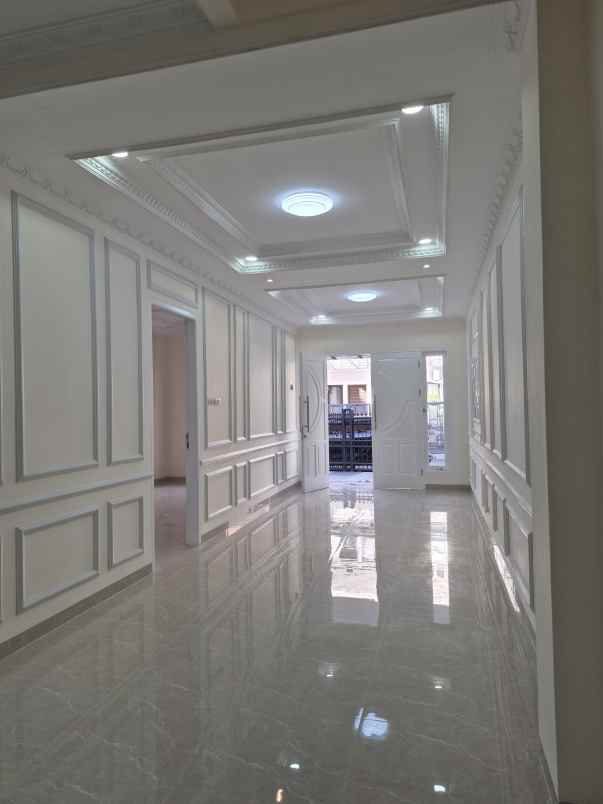 dijual rumah kelapa gading