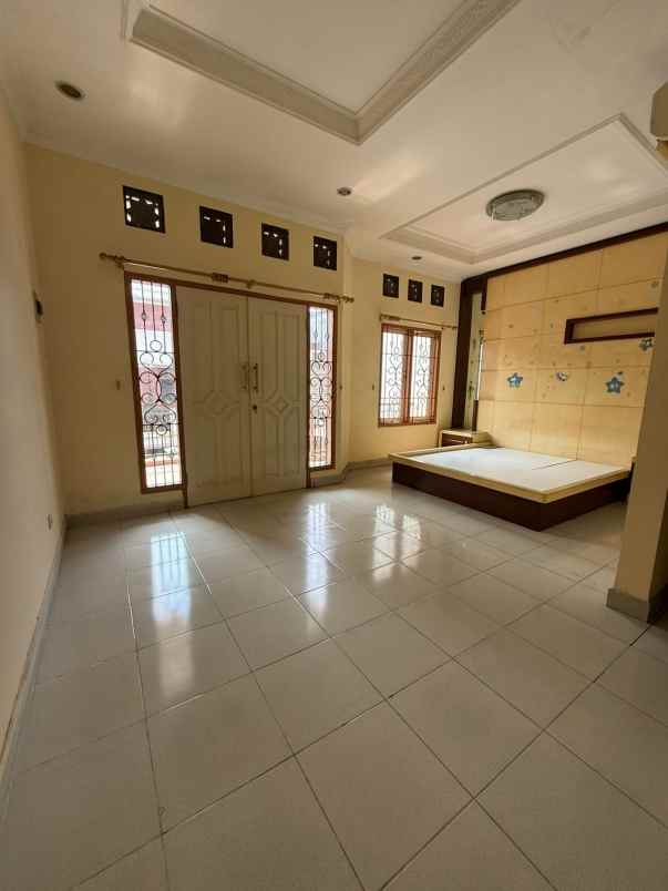 dijual rumah kelapa puan kelapa gading