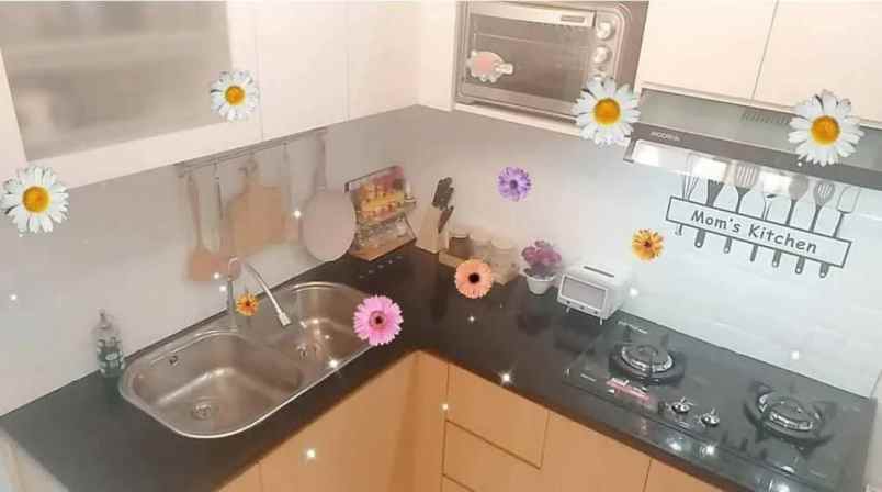dijual rumah kencana village