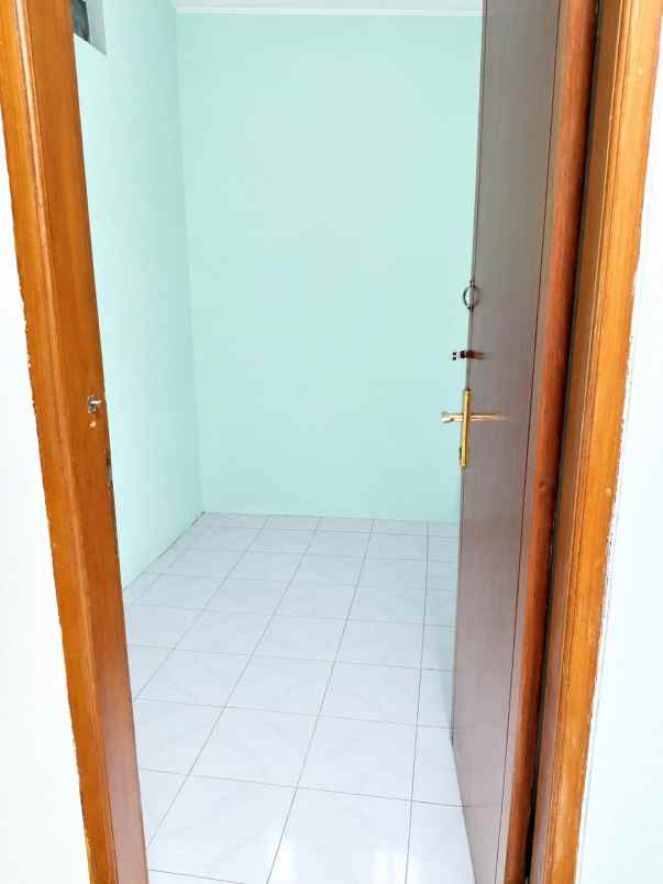 dijual rumah komplek batununggal indah
