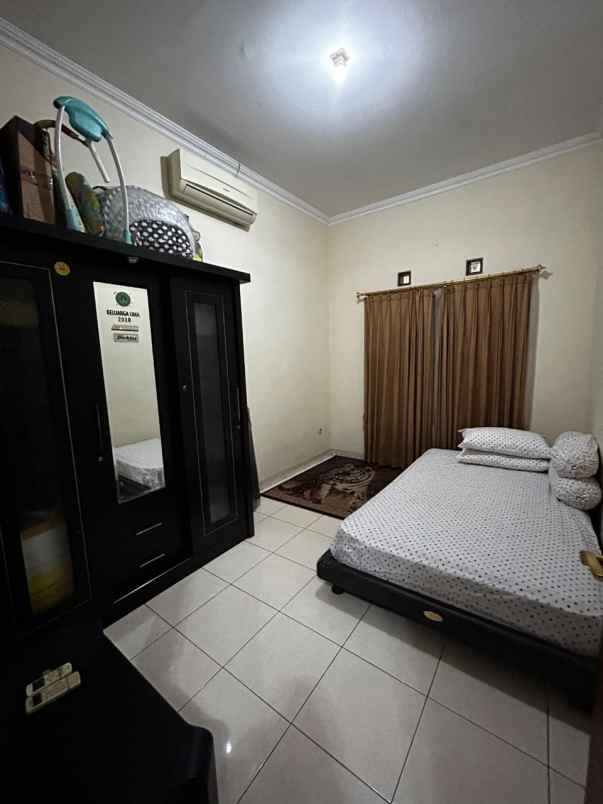 dijual rumah komplek batununggal indah