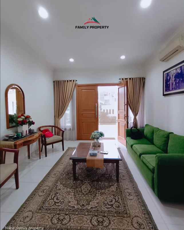 dijual rumah komplek bintaro jaya