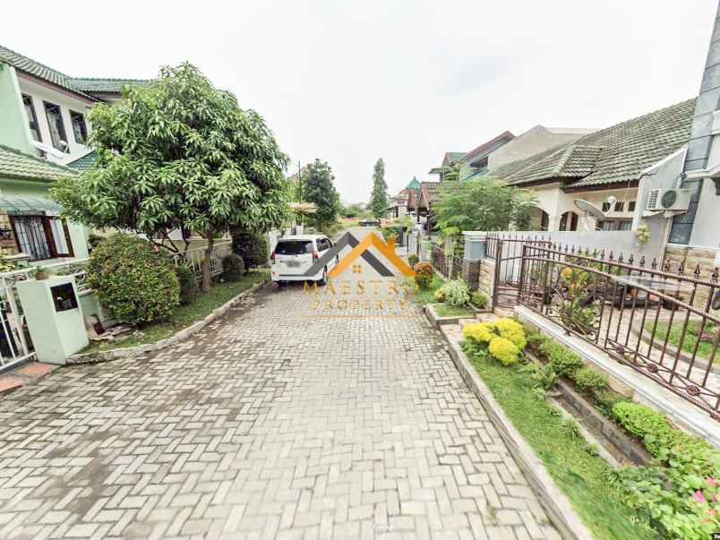 dijual rumah komplek bumi asri jalan