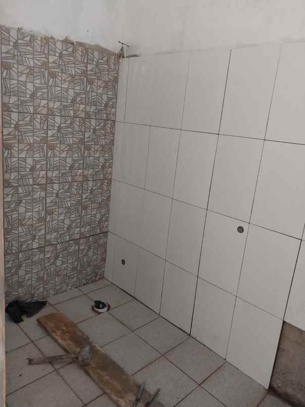 dijual rumah komplek bumi panyileukan