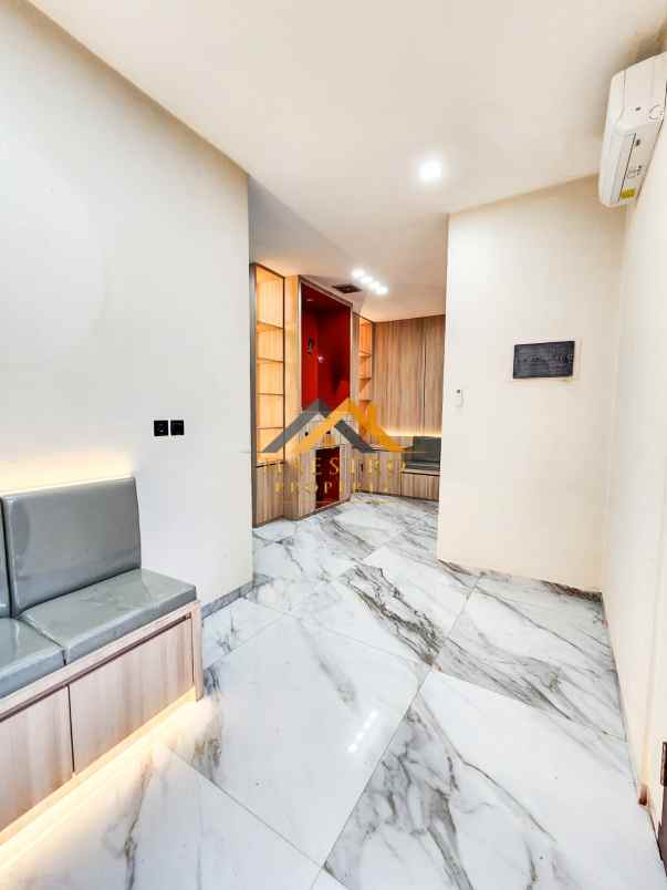 dijual rumah komplek cemara asri jalan