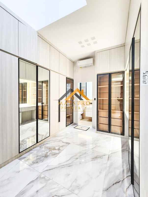 dijual rumah komplek cemara asri jalan