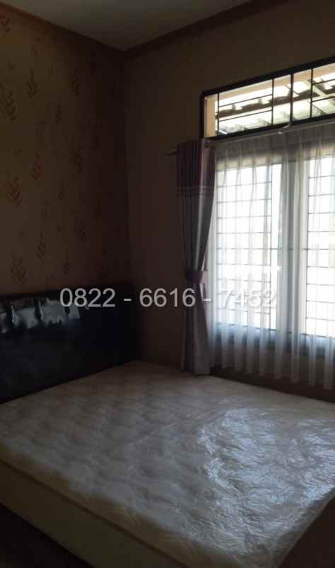 dijual rumah komplek ciwaruga