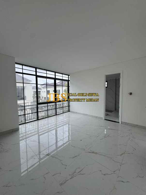 dijual rumah komplek jewel garden jalan