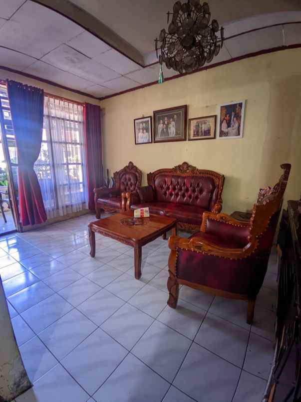 dijual rumah komplek margahayu buahbatu